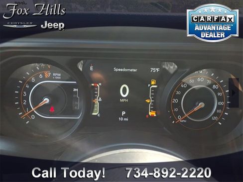 New 2025 Jeep Gladiator Willys image 18