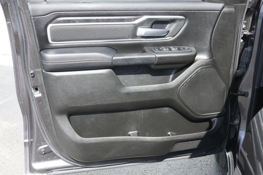 Used 2023 RAM 1500 Big Horn AWD/4WD image 13