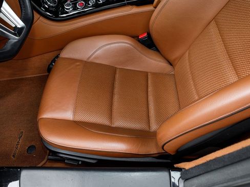 Used 2011 Mercedes-Benz SLS AMG Coupe image 12