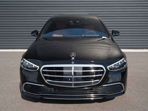 Used 2022 Mercedes-Benz S 580 S 580 image 34