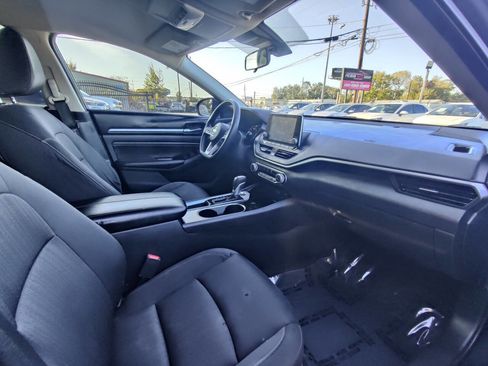 Used 2021 Nissan Altima 2.5 SV image 7