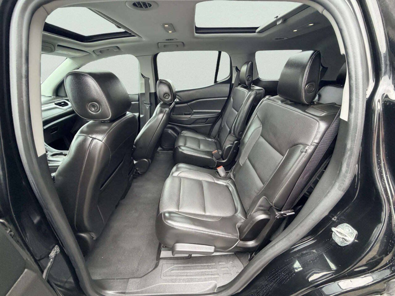 Used 2018 GMC Acadia SLT AWD/4WD image 19