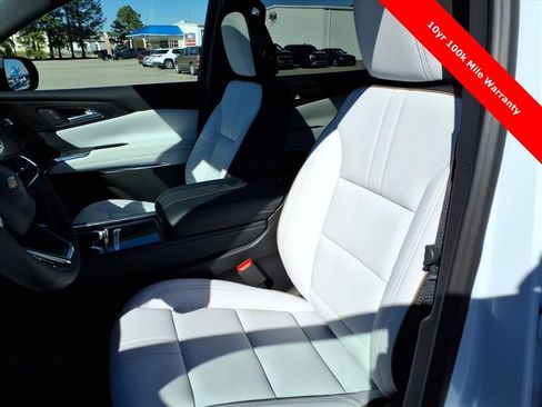 New 2026 Chevrolet Traverse High Country image 19