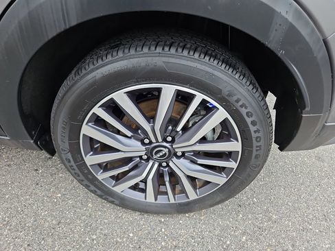 Used 2024 Nissan Kicks SV image 31