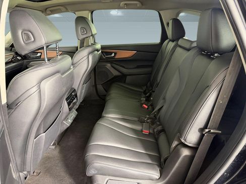 Used 2022 Acura MDX SH-AWD image 18