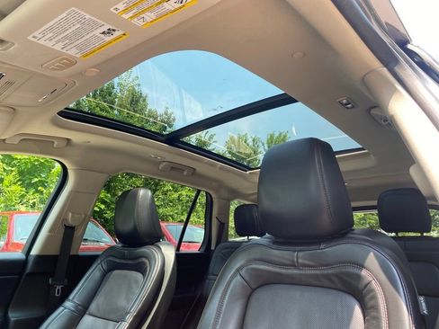 Used 2021 Lincoln Aviator Reserve w/ Equipment Group 201A AWD/4WD image 20