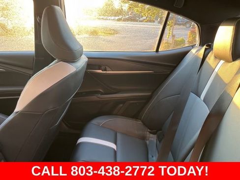 Used 2025 Toyota Camry SE image 13