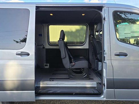 New 2026 Mercedes-Benz Sprinter 2500 image 15