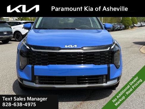 New 2026 Kia Sportage SX FWD image 2