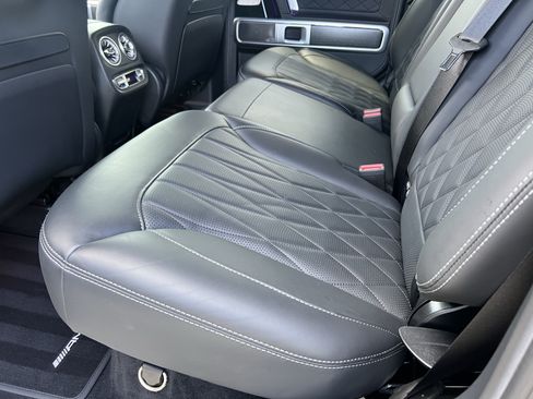 Used 2022 Mercedes-Benz G 550 image 34