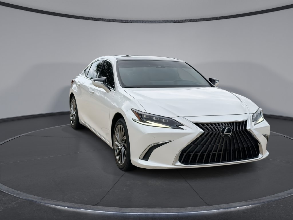 Used 2024 Lexus ES 350 Ultra Luxury w/ Accessory Package (Z2) FWD image 12