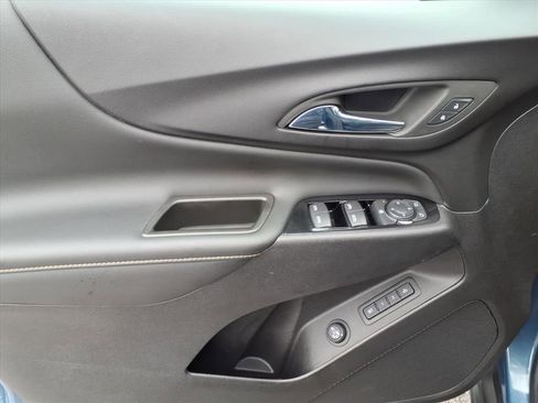 Used 2024 Chevrolet Equinox Premier image 15