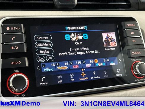 Used 2021 Nissan Versa SV image 28