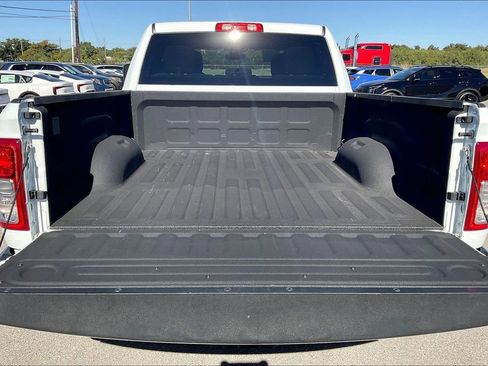 Used 2024 RAM 2500 Big Horn w/ Bed Utility Group image 35