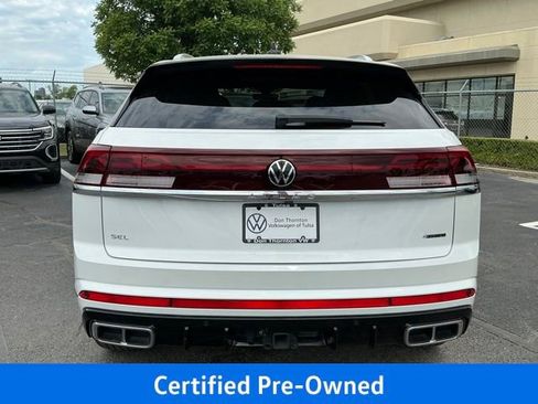 Certified 2024 Volkswagen Atlas Cross Sport SEL R-Line AWD/4WD image 4