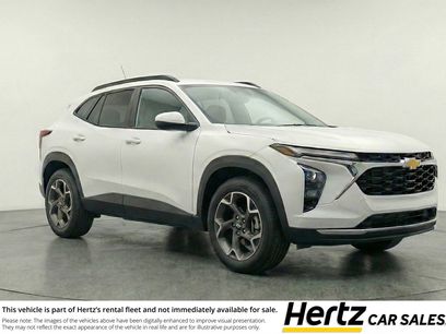 Used 2025 Chevrolet Trax LT w/ LT Convenience Package