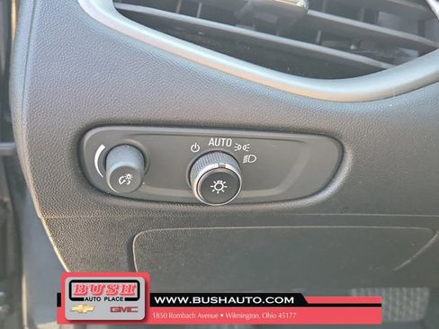 Used 2024 Chevrolet Malibu LT FWD image 22