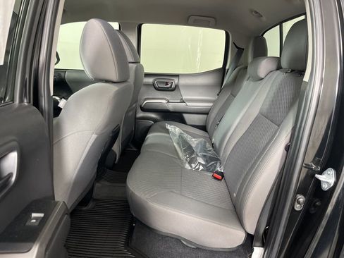 Used 2022 Toyota Tacoma SR5 image 23