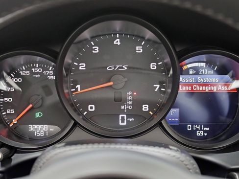 Used 2018 Porsche 718 Boxster GTS image 18