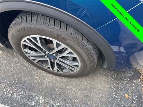 Used 2020 Ford Escape SEL AWD/4WD image 5