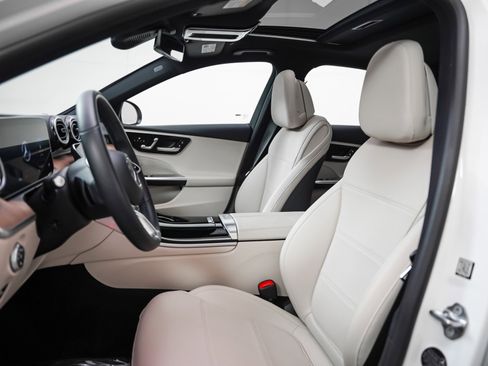 Certified 2023 Mercedes-Benz C 300 Sedan image 8