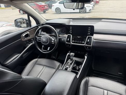 Used 2021 Kia Sorento EX w/ Panoramic Sunroof Package FWD image 25