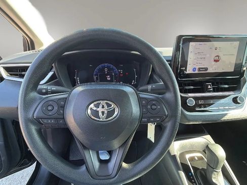 Used 2026 Toyota Corolla LE FWD image 12