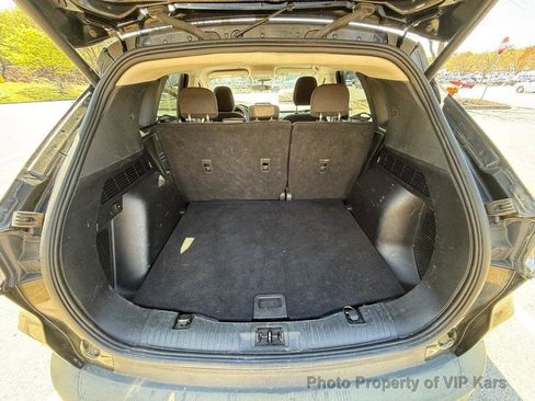 Used 2022 Ford Escape SE w/ SE Sport Appearance Package FWD image 15