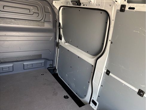 Used 2024 Mercedes-Benz Sprinter 2500 144 Cargo image 44