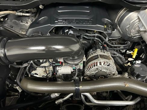 Used 2022 RAM 1500 Big Horn AWD/4WD image 10