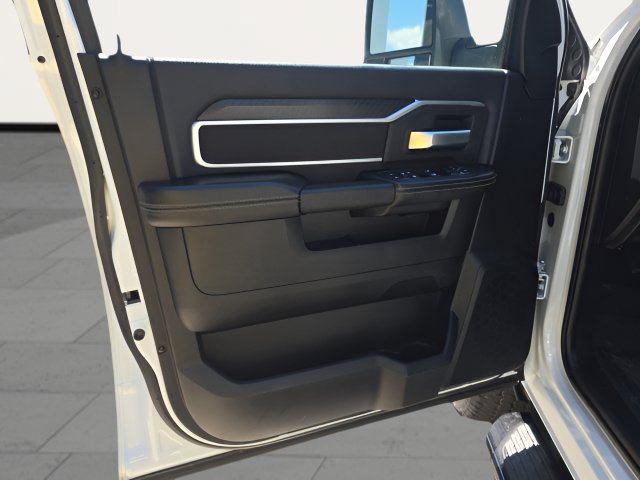 Used 2026 RAM 2500 Big Horn AWD/4WD image 10