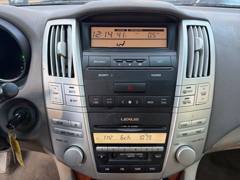 Used 2004 Lexus RX 330 AWD image 25