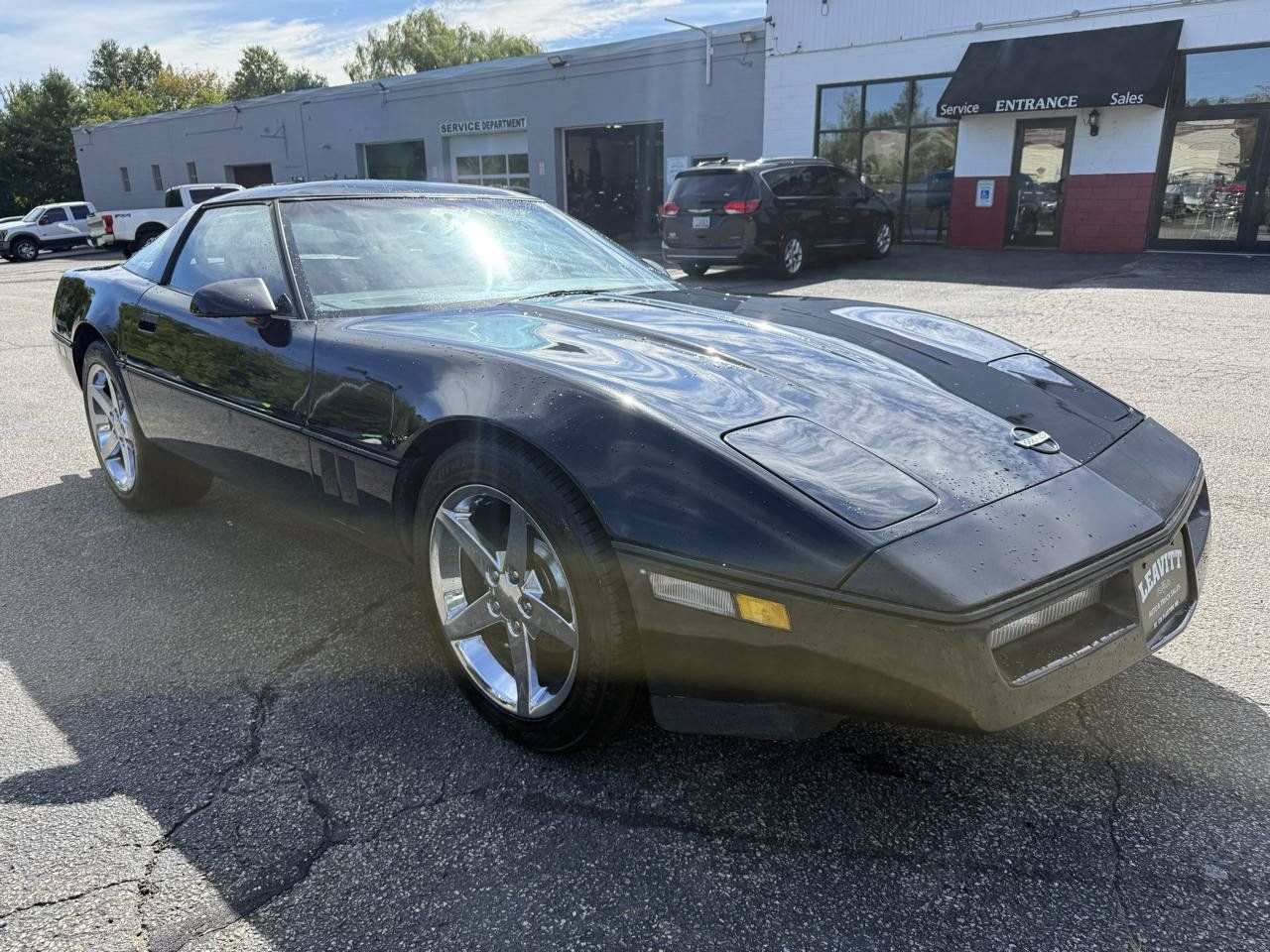 Used 1988 Chevrolet Corvette Coupe RWD image 17