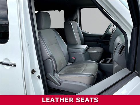 Used 2016 Nissan NV 3500 SV w/ SV Technology Package RWD image 26