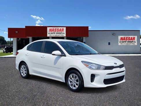 Used 2019 Kia Rio S FWD image 3