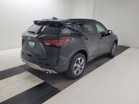 Used 2024 Chevrolet Blazer LT w/ Convenience Package image 9