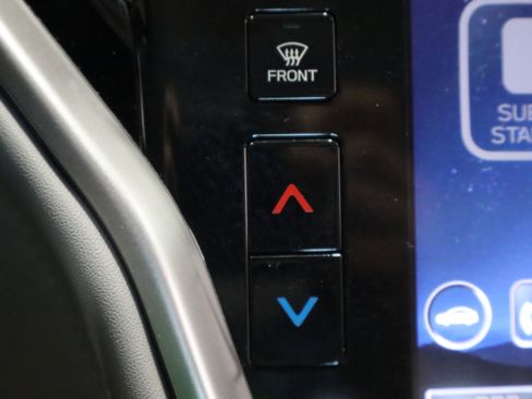 Used 2022 Subaru Legacy Limited image 23