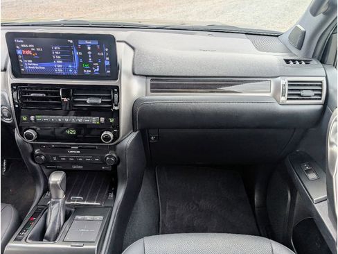 Used 2022 Lexus GX 460 Premium image 29