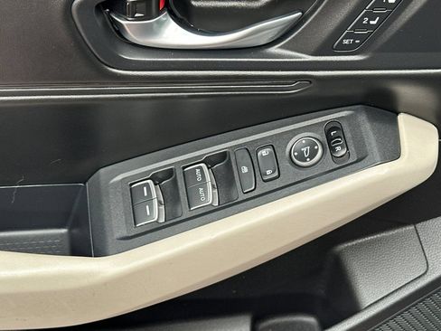 Used 2024 Honda Accord EX-L image 15