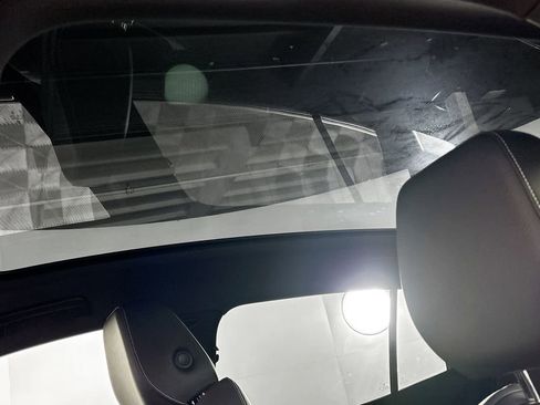 Certified 2023 Volkswagen ID.4 Pro S AWD/4WD image 19
