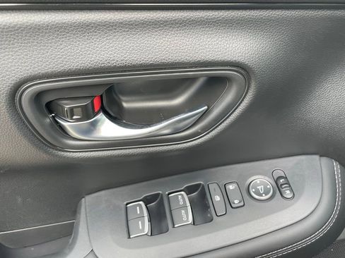 New 2026 Honda HR-V EX-L image 25