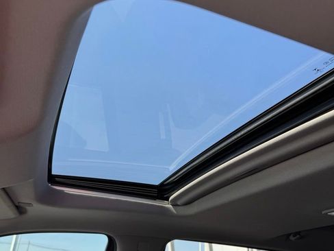 Used 2019 GMC Sierra 1500 SLT w/ SLT Premium Plus Package image 20