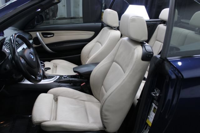 Used 2013 BMW 135i Convertible w/ Premium Pkg RWD image 13