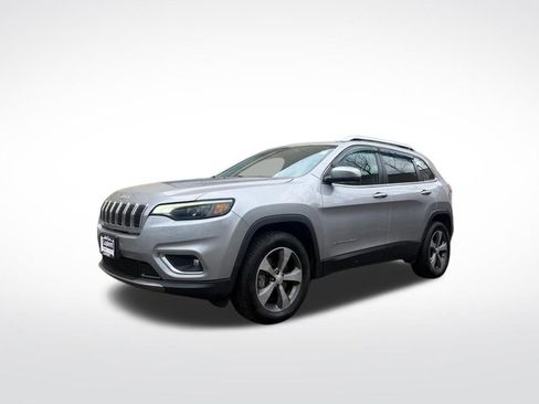 Used 2019 Jeep Cherokee Limited image 7