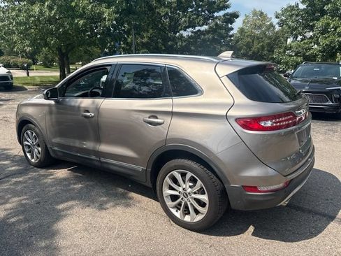 Used 2019 Lincoln MKC Select w/ Select Plus Package FWD image 6