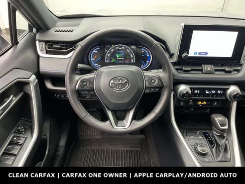 Used 2024 Toyota RAV4 SE w/ Convenience Package image 13