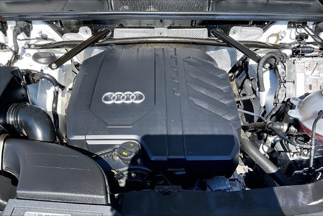 Used 2024 Audi Q5 2.0T Premium Plus w/ Premium Plus Package AWD/4WD image 30