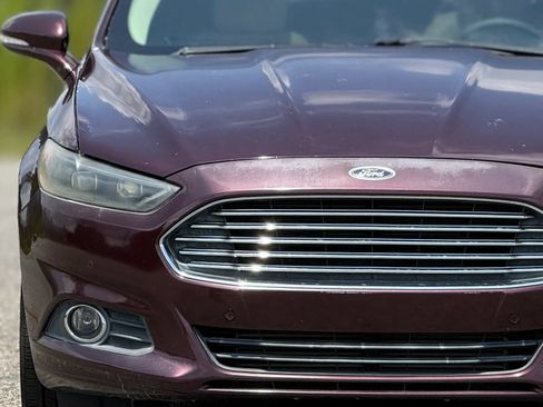 Used 2013 Ford Fusion SE FWD image 11