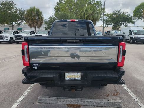 Used 2024 Ford F250 Platinum AWD/4WD image 7