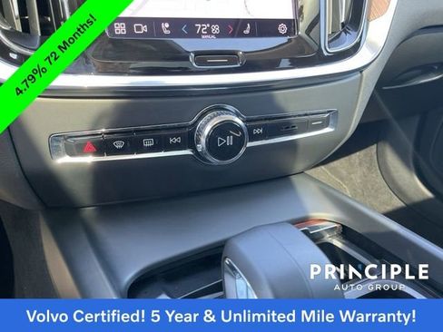 Certified 2025 Volvo V60 B5 Cross Country Plus image 18